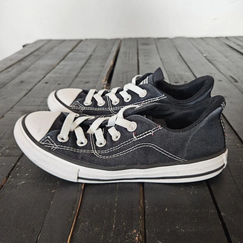 Converse Kids 2 Black White Low-Top Canvas Sneakers Pull Slip On Bump Toe Casual